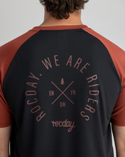 Jersey z krótkim rękawem ROOST czarny-czerwony